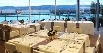 Majestic Roof Garden Hotel Adelaide
