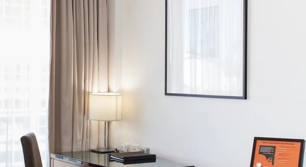 Majestic Roof Garden Hotel Adelaide