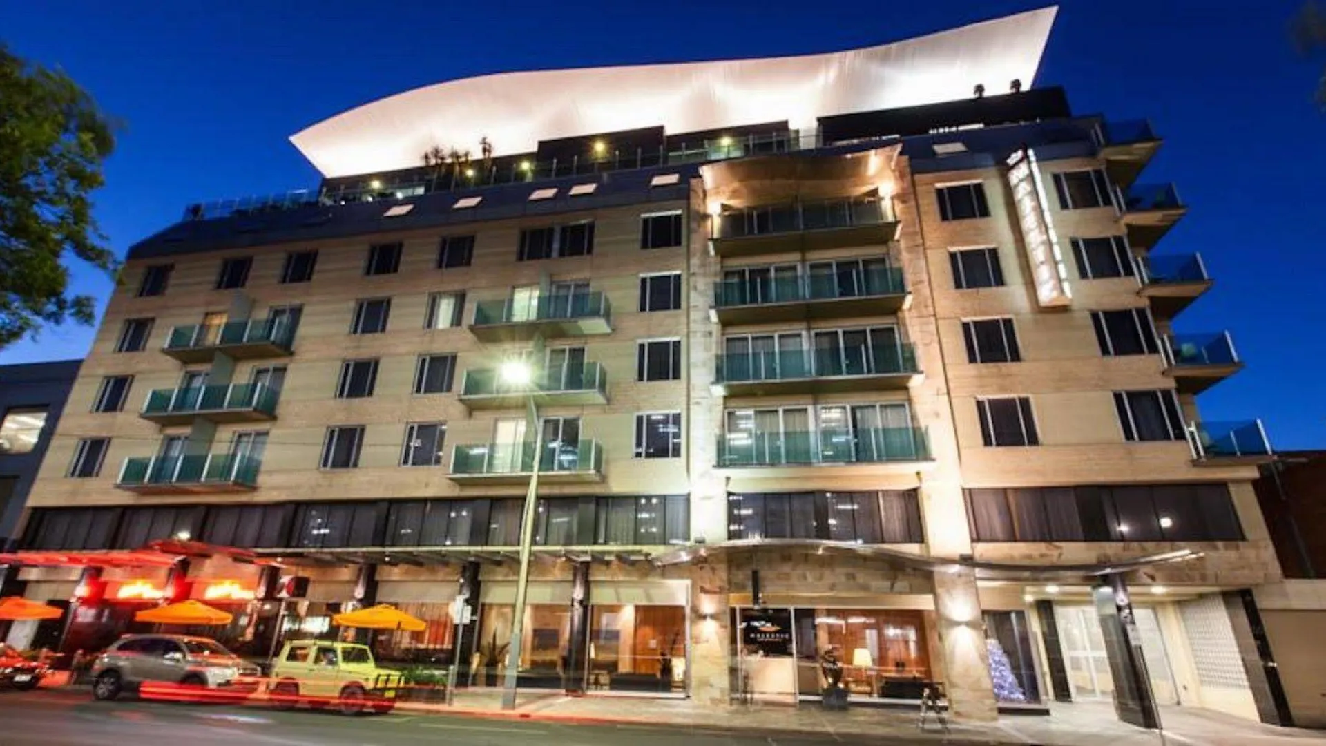 Majestic Roof Garden Hotel location